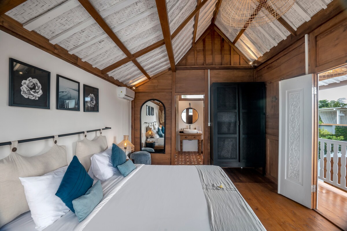 Აღმოაჩინეთ საბოლოო დასვენება ჩვენს პლუშის საძინებელ ვილაში