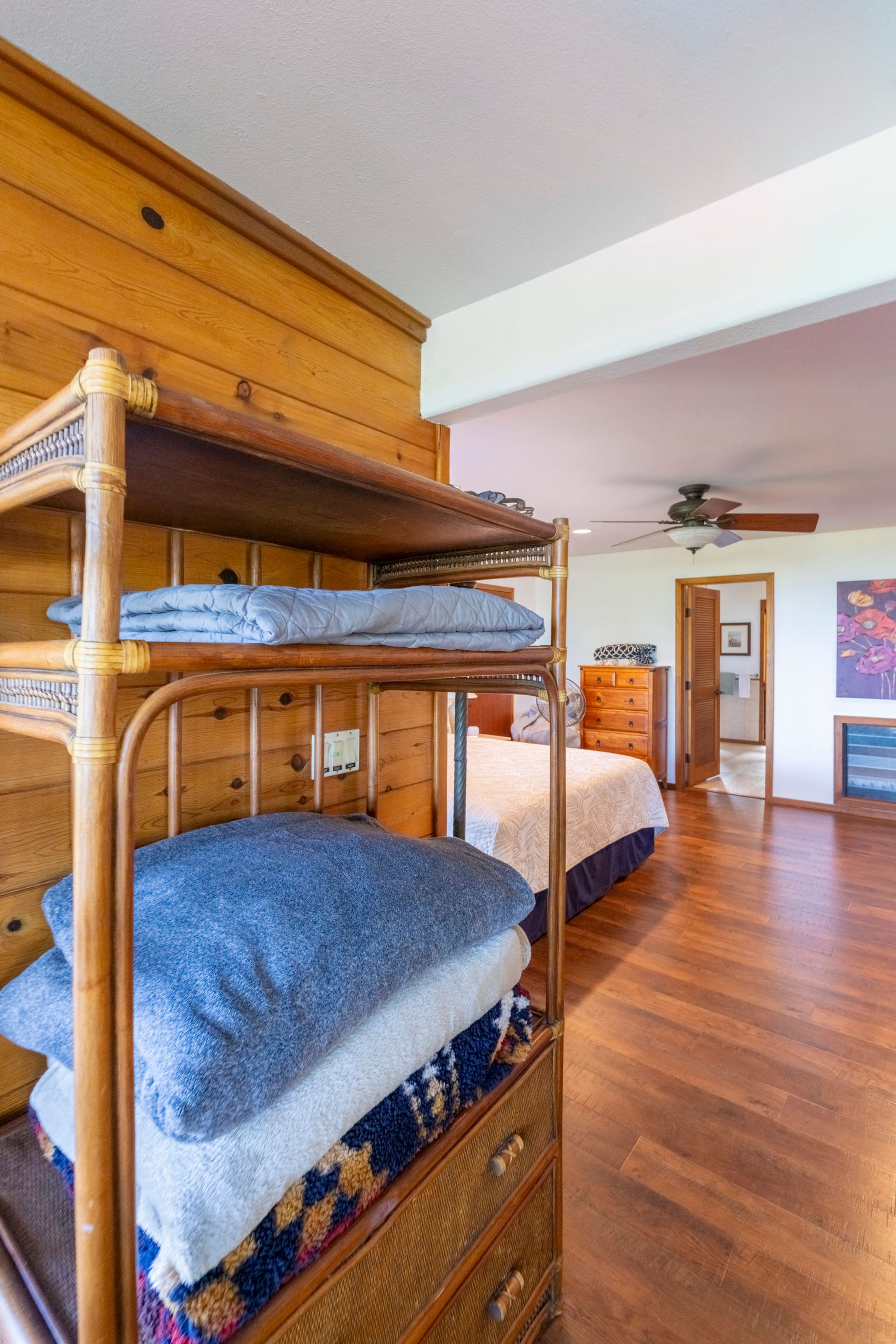 Home in Kailua-Kona · ★4.88 · 5 bedrooms · 15 beds · 4.5 private baths - Image 52