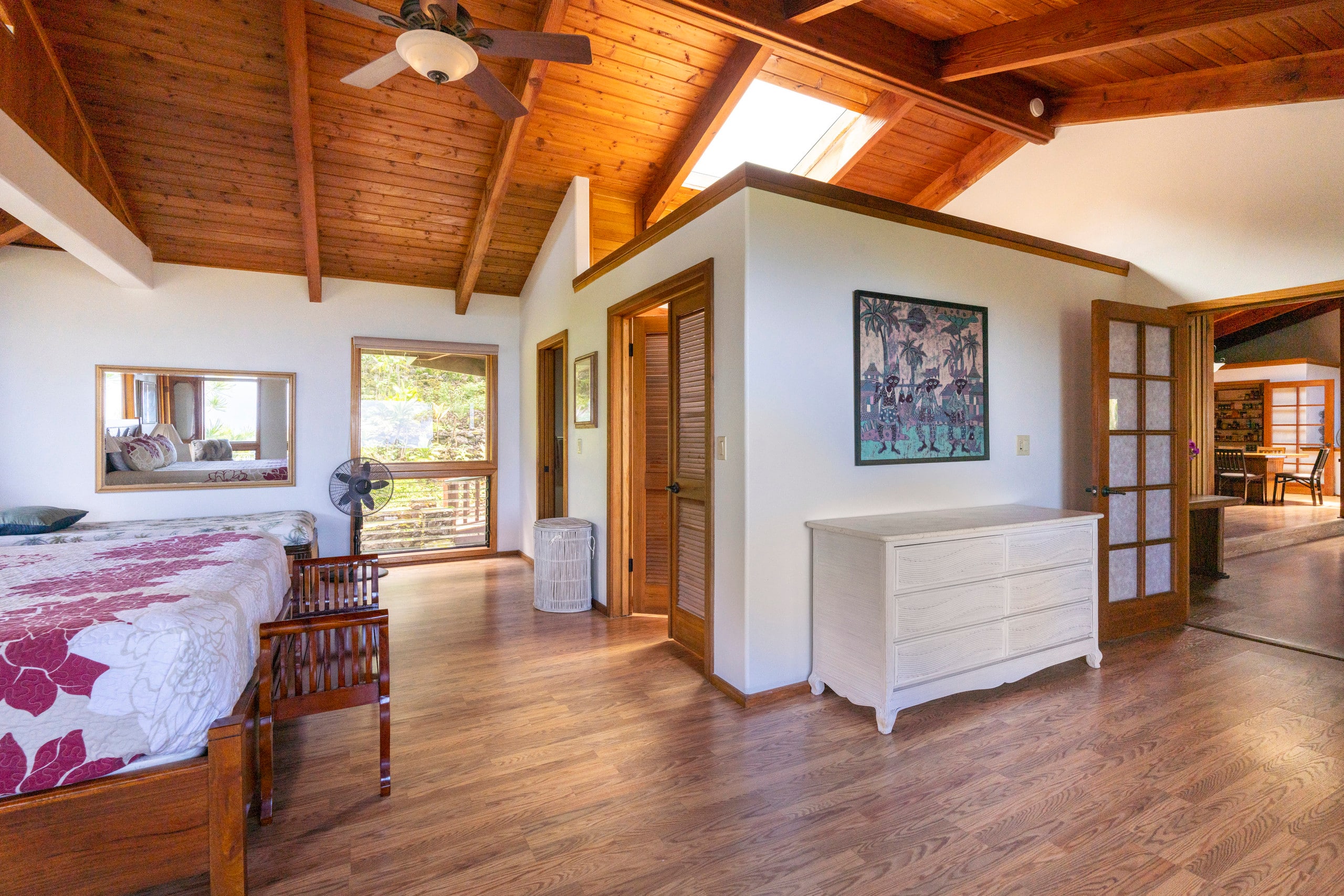 Home in Kailua-Kona · ★4.88 · 5 bedrooms · 15 beds · 4.5 private baths - Image 33