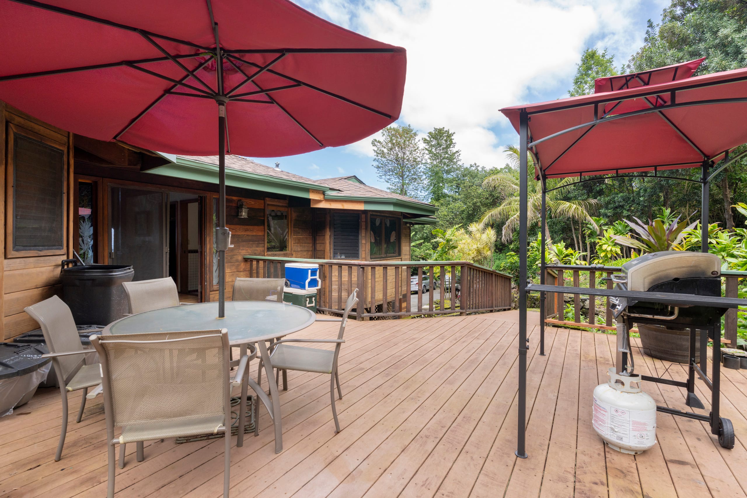 Home in Kailua-Kona · ★4.88 · 5 bedrooms · 15 beds · 4.5 private baths - Image 76