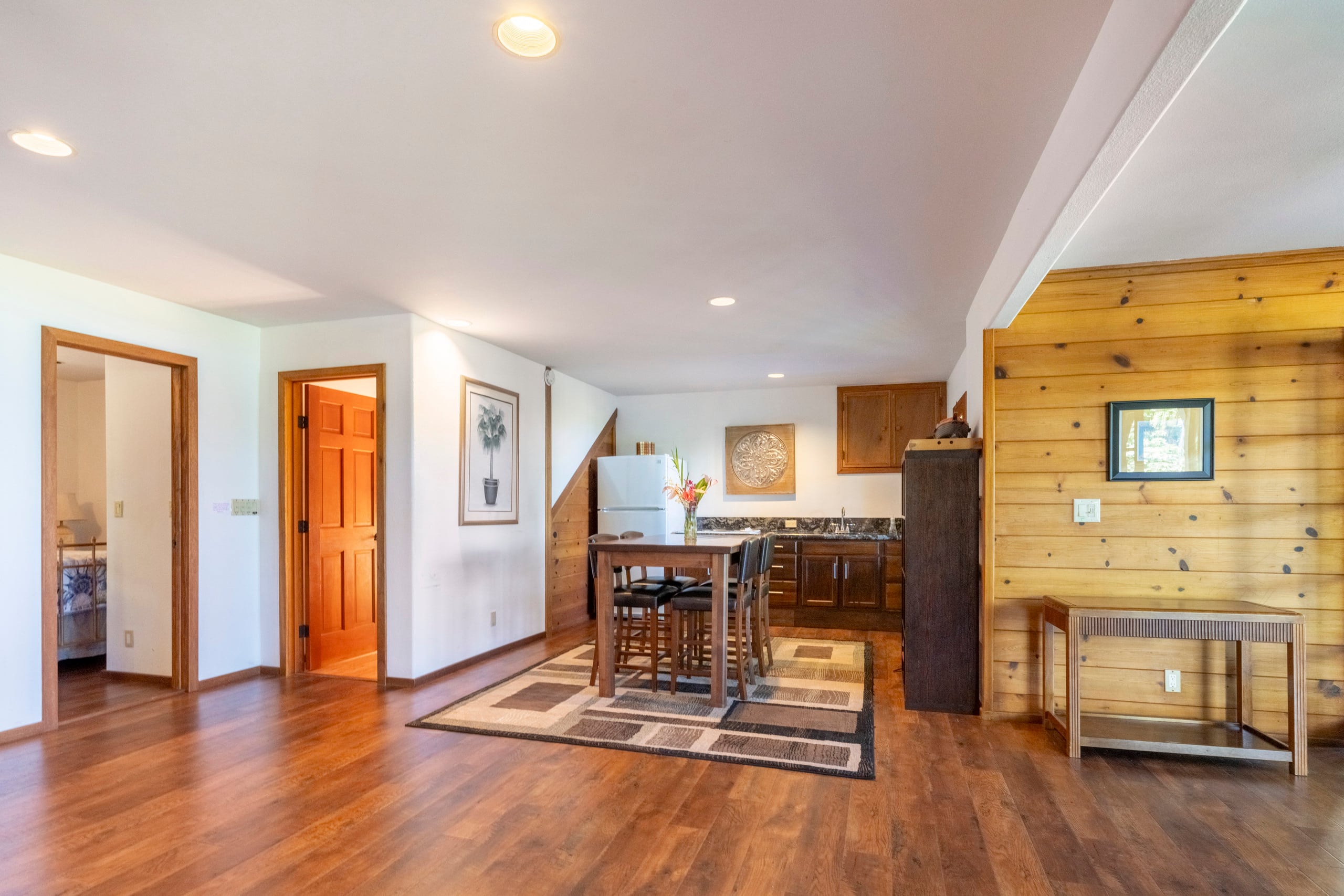 Home in Kailua-Kona · ★4.88 · 5 bedrooms · 15 beds · 4.5 private baths - Image 27