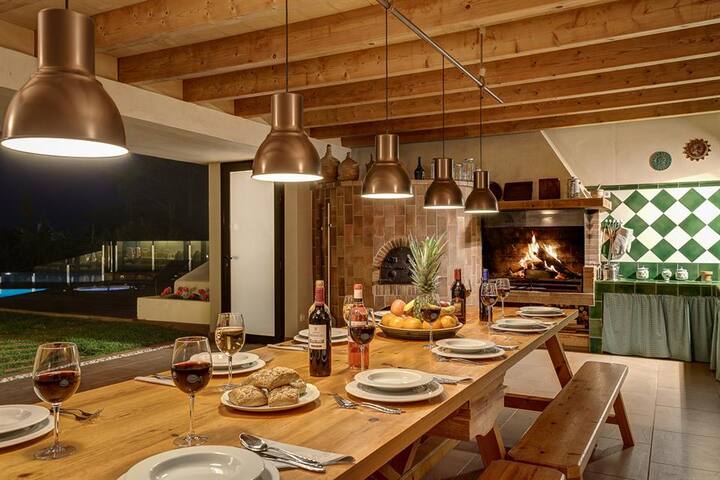 Binife – Villa rodeada de naturaleza y con piscina gallery image 2