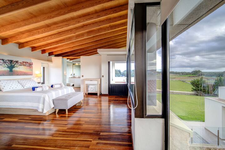 Binife – Villa rodeada de naturaleza y con piscina gallery image 4