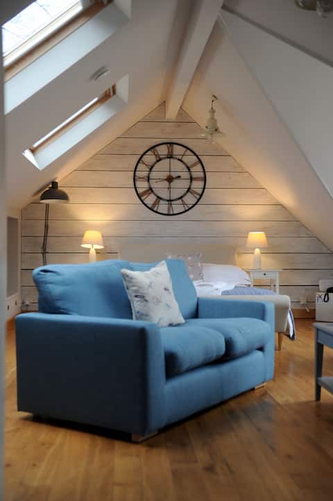 Popular Airbnb listing: The Loft Blakeney with sea views in Blakeney