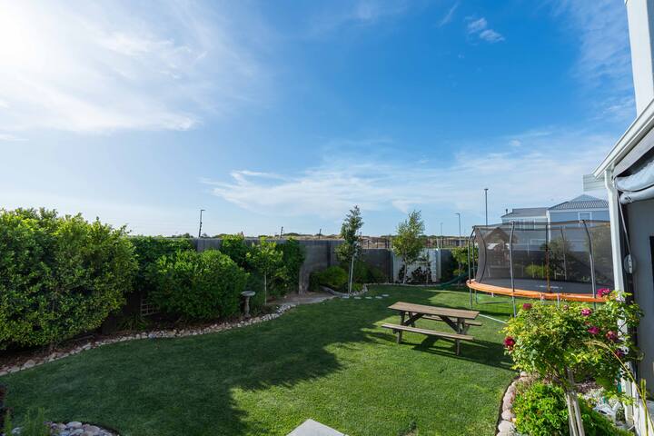 Family Summer Home, Sunset Views gallery image 4