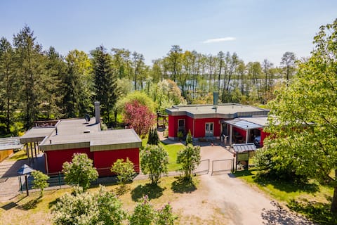 Cameroon vacation home for 2 people