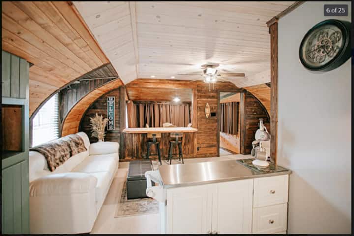 Quonset Hut Cottage - Michigan