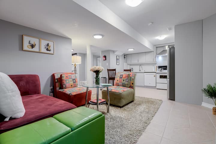 Tomi Cozy Nest Minute From Wonderland - Vaughan