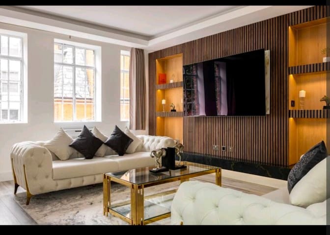 Luxury 4 Bed Knightsbridge