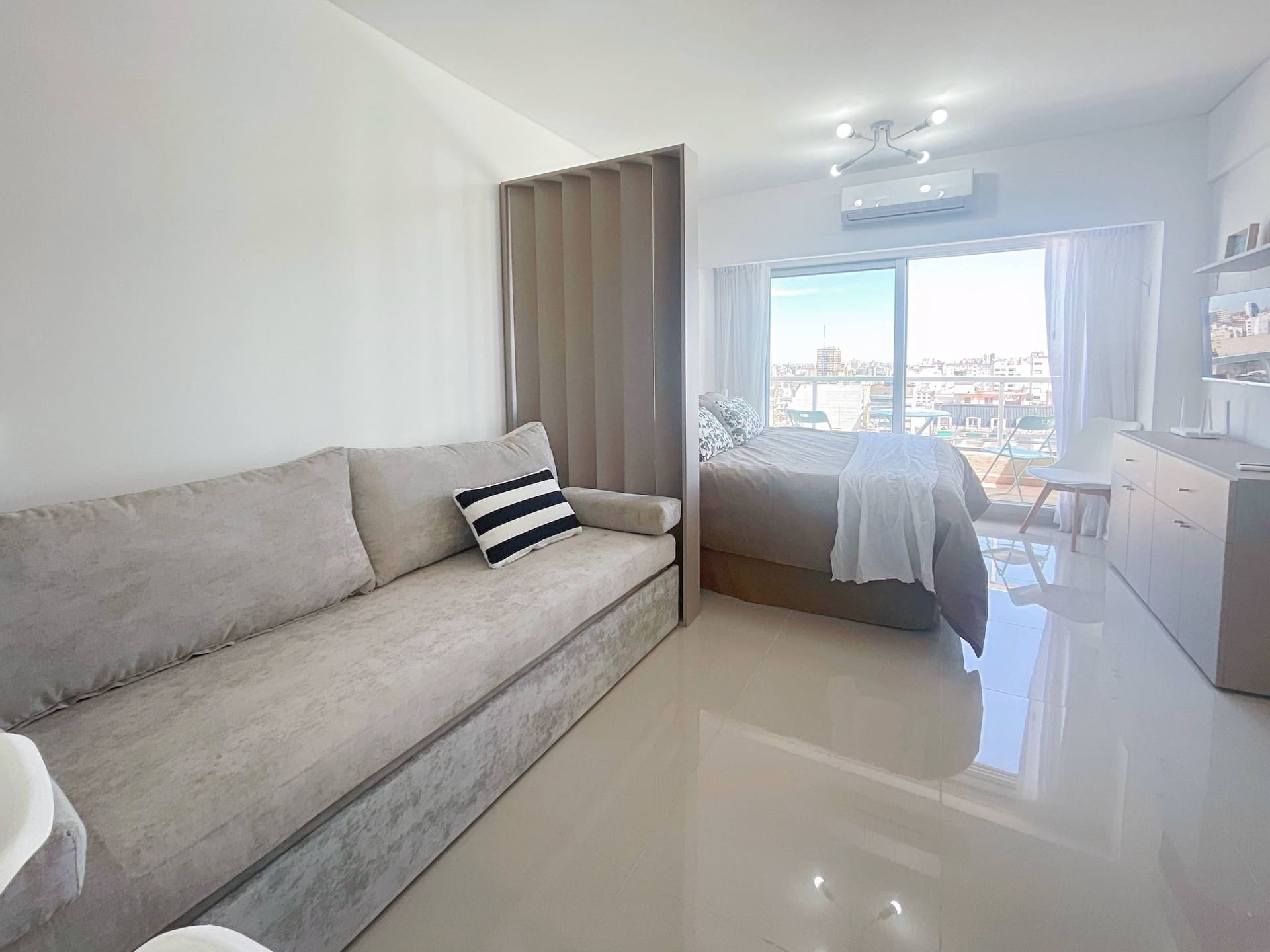 Studio apartment in Monserrat