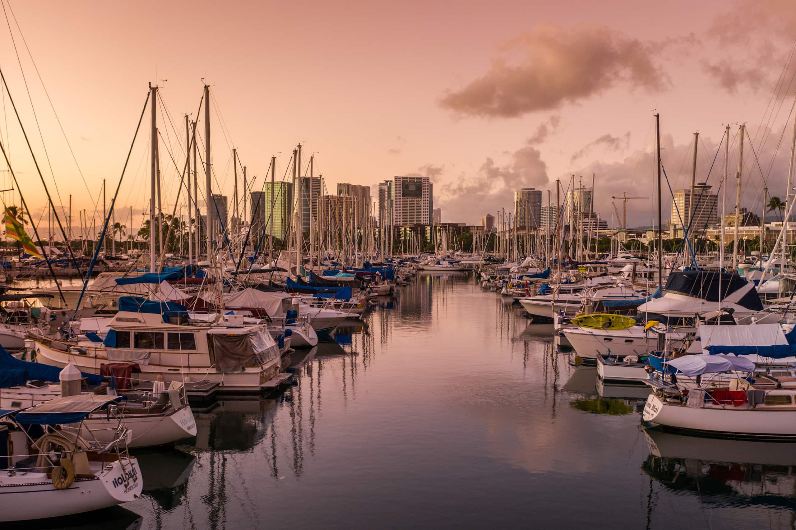 Condo in Honolulu · ★4.76 · 1 bedroom · 1 bath - Image 42
