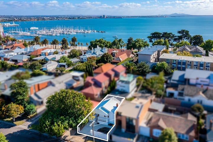 Eastern Beach Retreat - Leopold