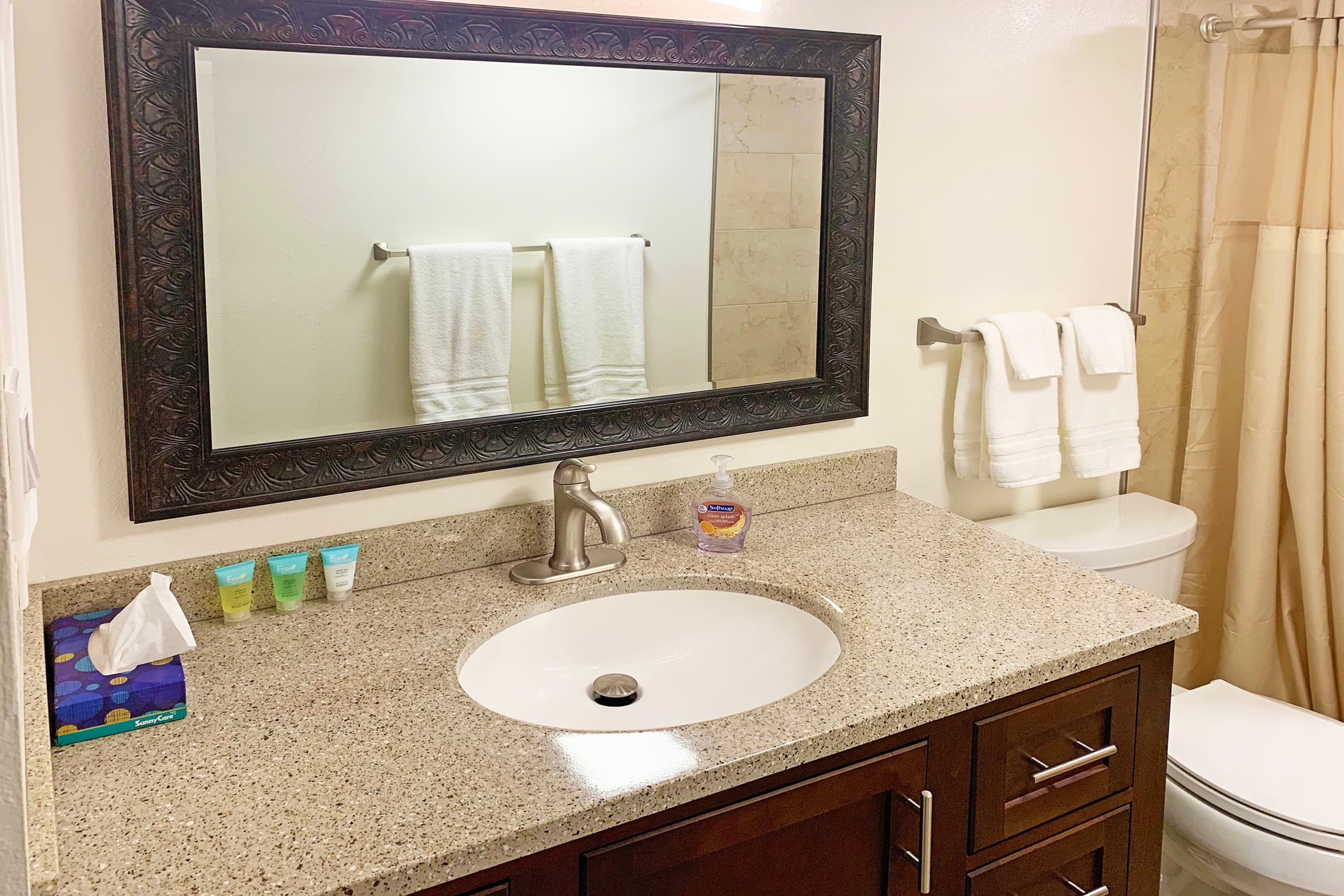 Condo in Kihei · ★4.84 · 1 bedroom · 1 bed · 1 shared bath - Image 12