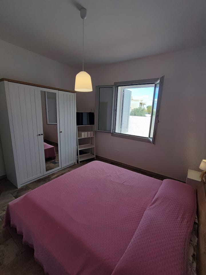 საძინებელი 1