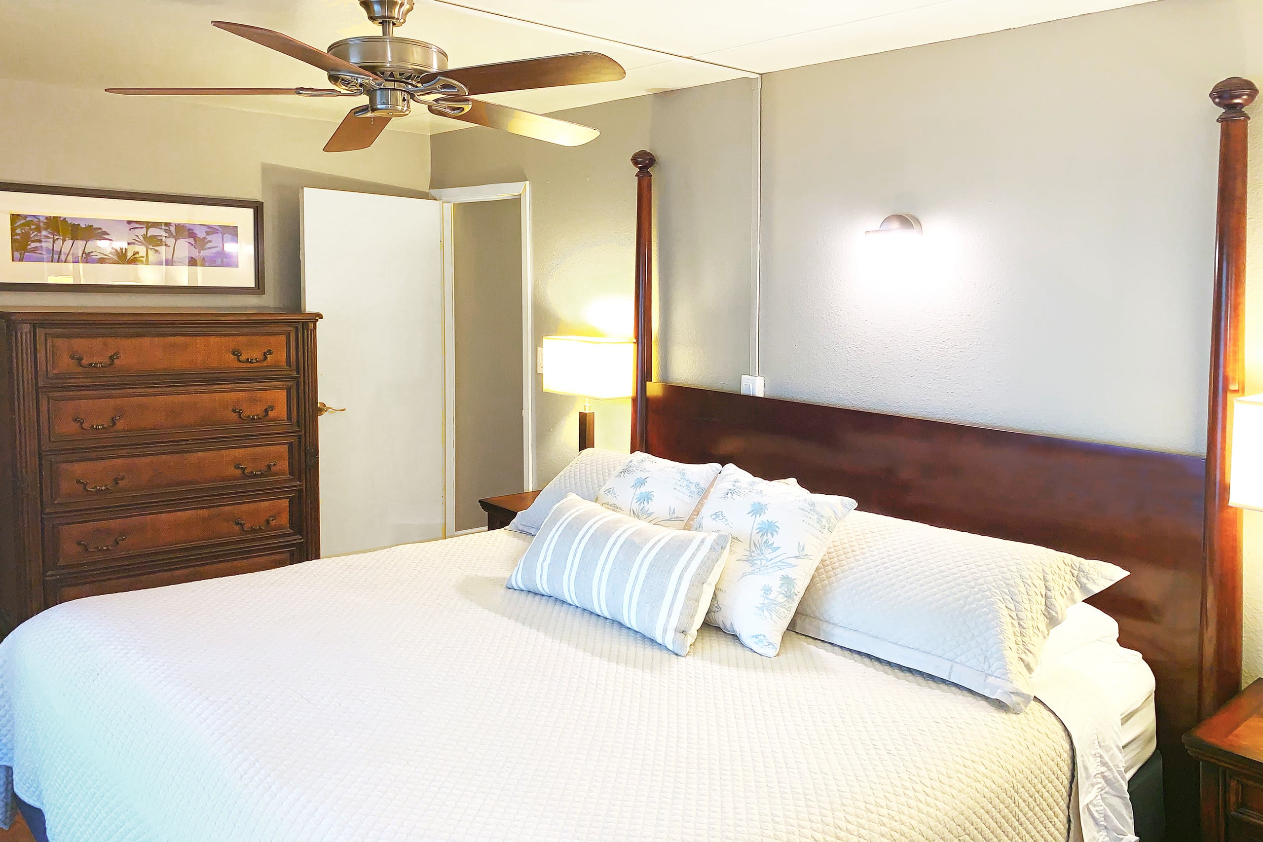 Condo in Kihei · ★4.76 · 1 bedroom · 2 beds · 1 private bath - Image 12