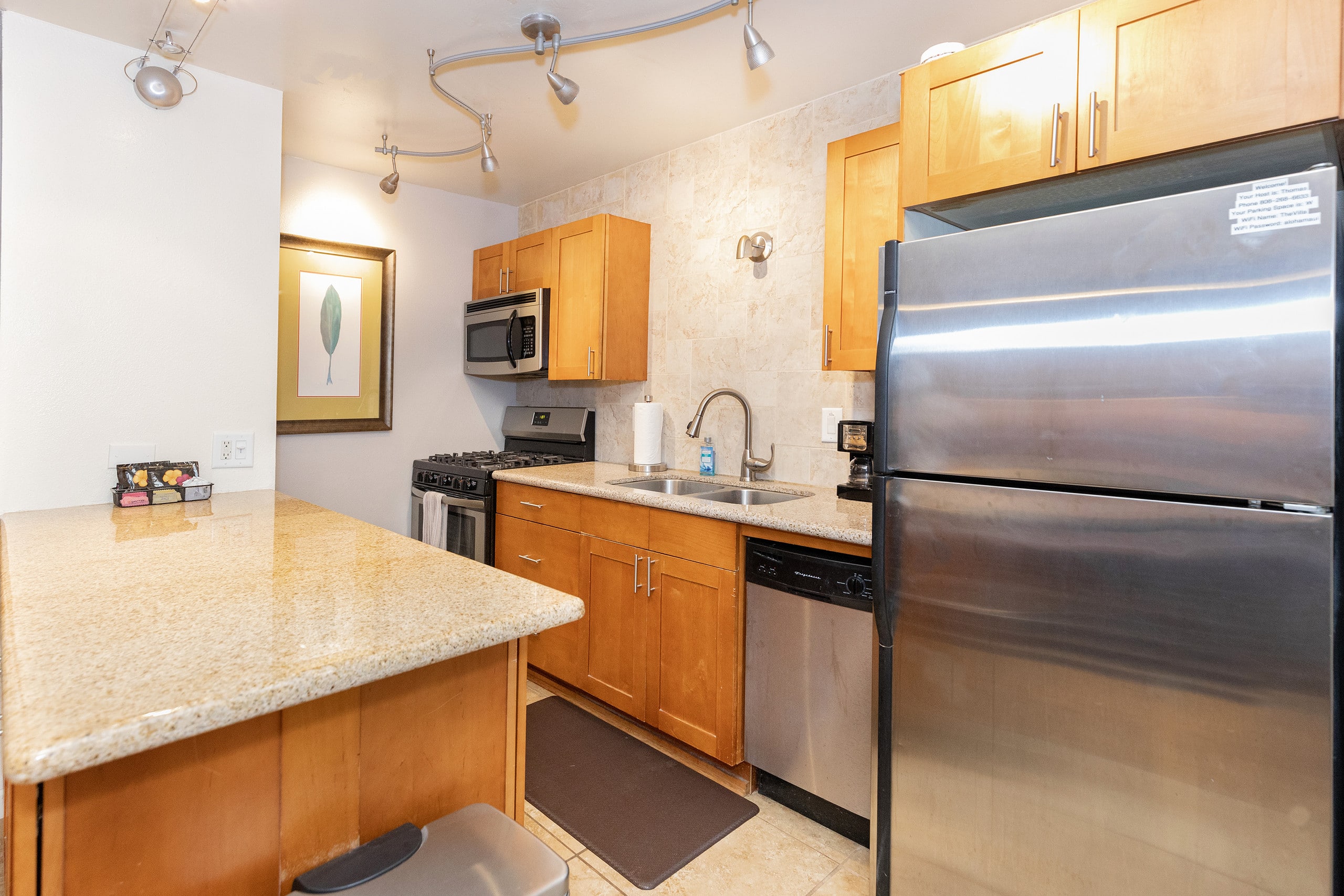 Condo in Kihei · ★4.76 · 1 bedroom · 2 beds · 1 private bath - Image 8