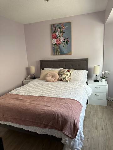 House in Riverbend gallery image 4