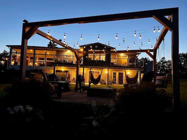 Saving Grace Waterfront Retreat