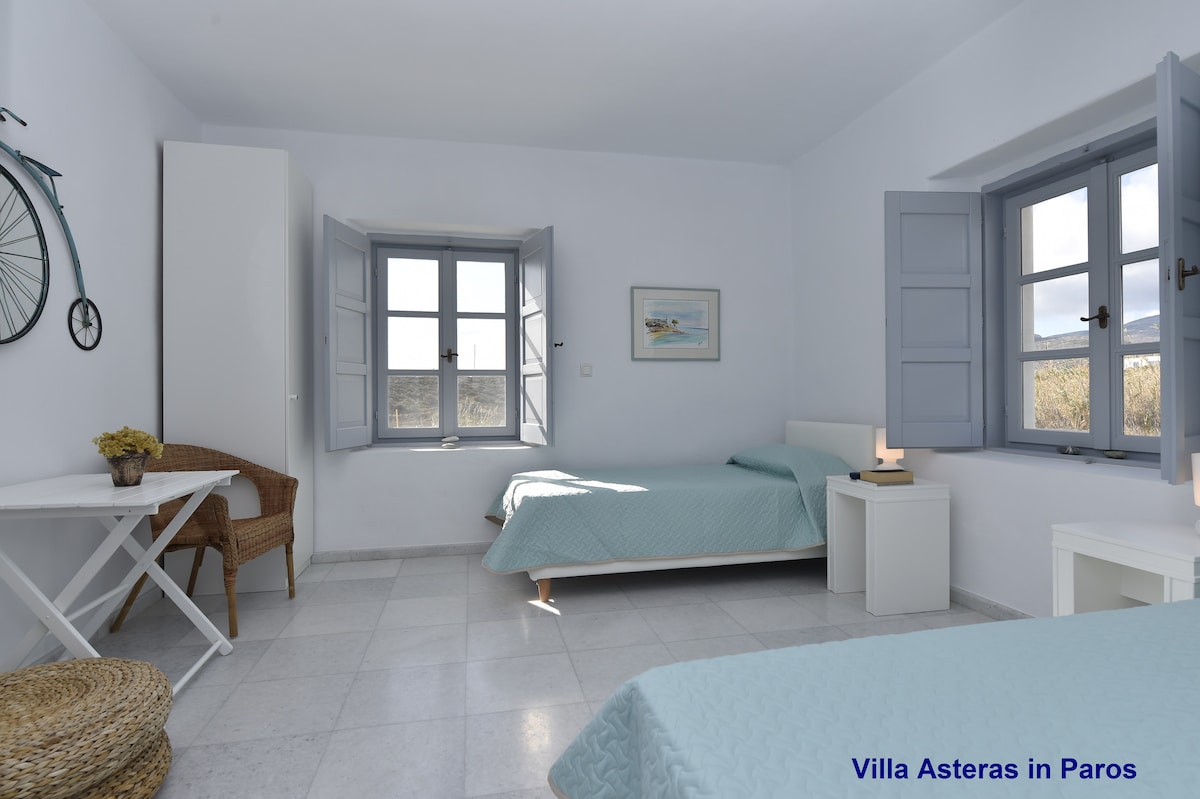 Villa Asteras in Paros - western bedroom