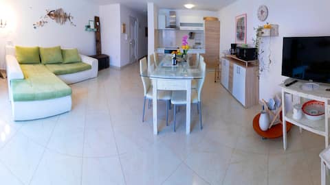 Top Airbnb: Apartment 300 m near the sea in Katoro