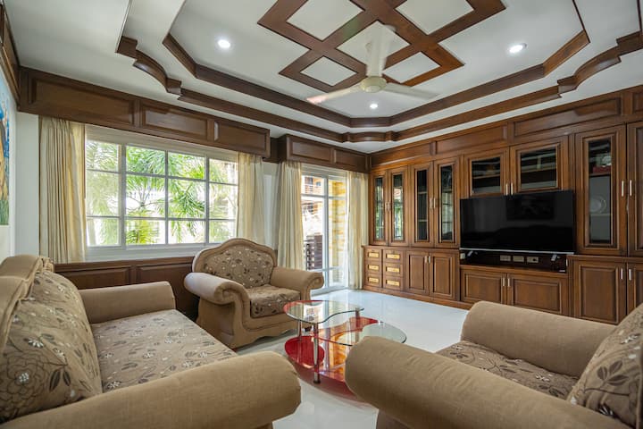 Huge 3 Bedroom Apartment In Nanai Patong - Patong