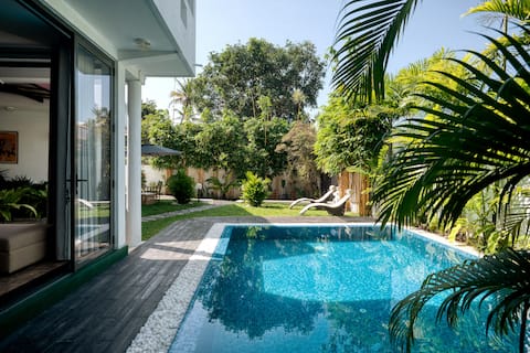 Entire Boutique Villa With Pool (PEARL)