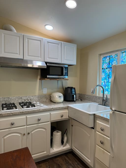 Your  Private Room, Private Bath and Private Entry