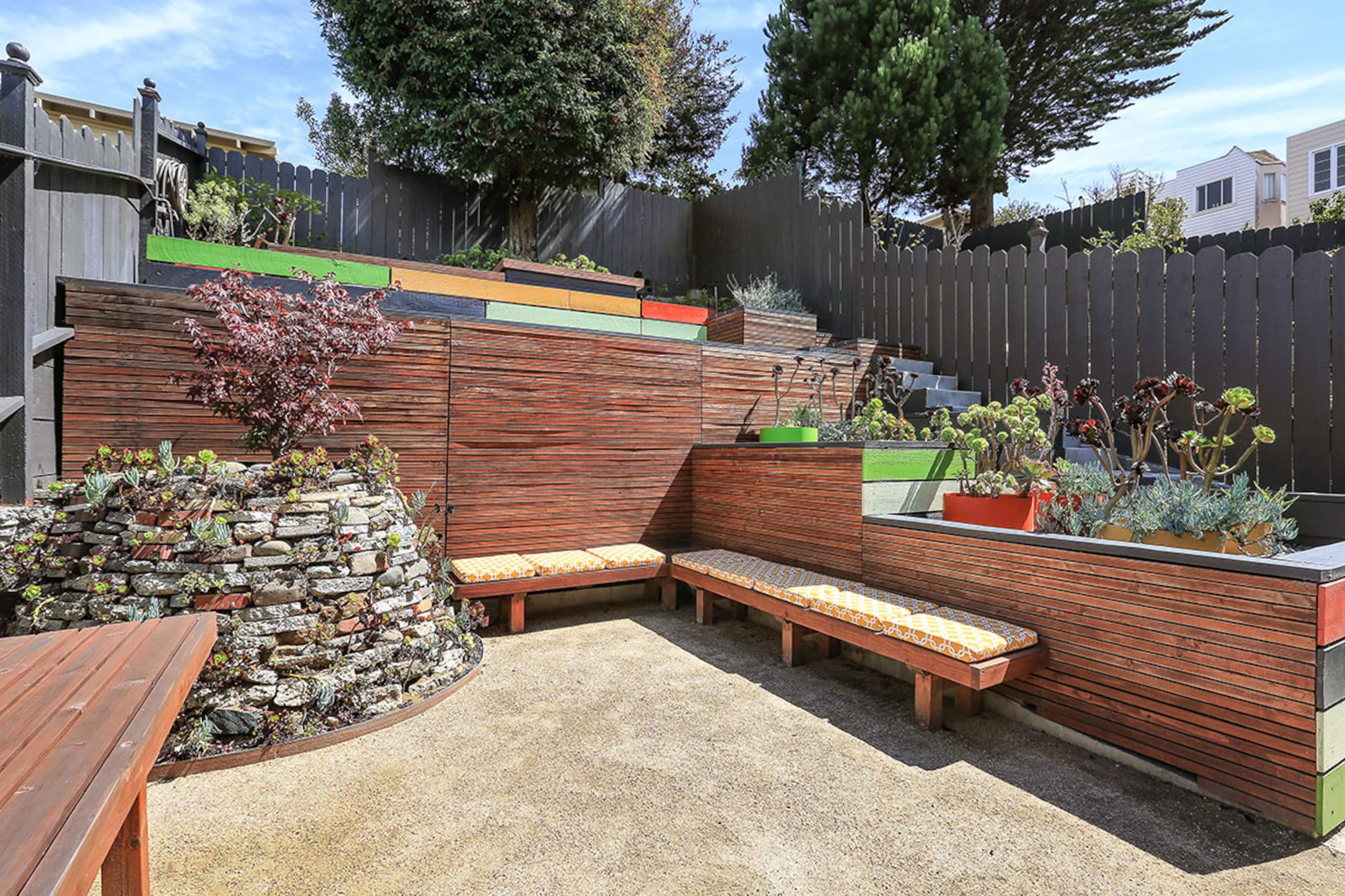 Home in San Francisco · ★5.0 · 2 bedrooms · 2 beds · 2 baths - Image 24