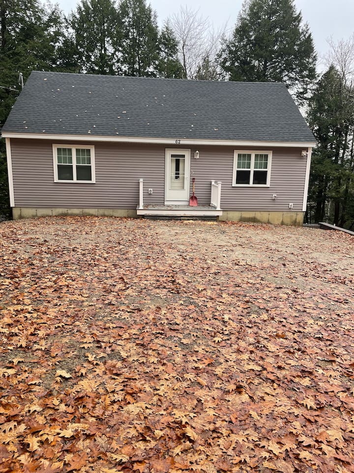 New House at Sawer Lake 5bdrm 20min from gunstock Houses for Rent in