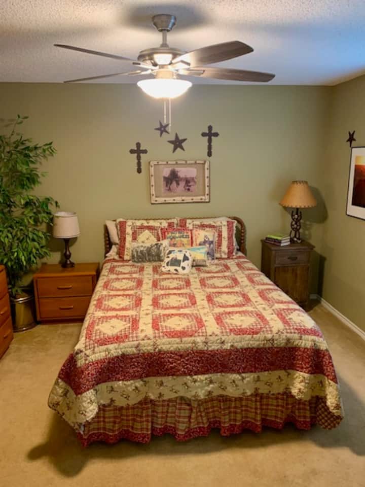 Queen size bed