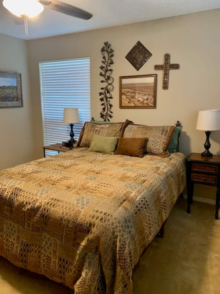 Queen size bed