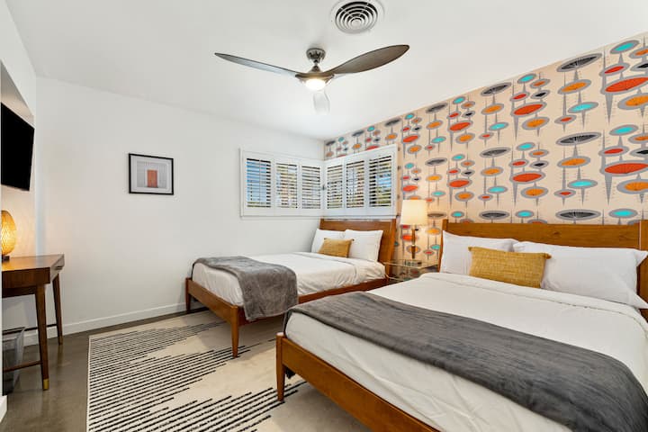 Bedroom 3 - 2 Full Beds