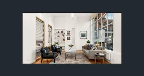 Top Airbnb: NY Style Warehouse Apartment in Richmond