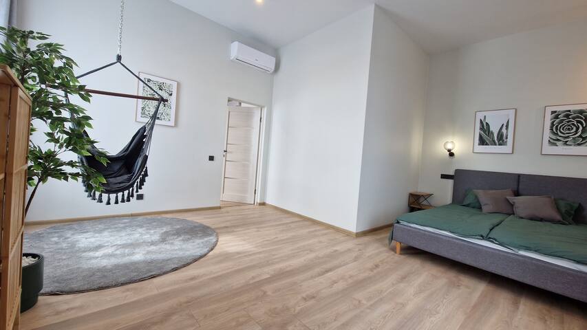 Lux apartment gallery image 3