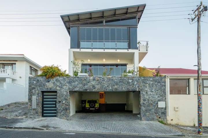 The Lookout Cape Town – Panoramic 4 Bedroom gallery image 4