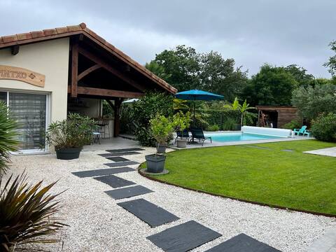 Villa 8 pers 20 minutes from the ocean
