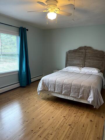 The Gansett gallery image 5