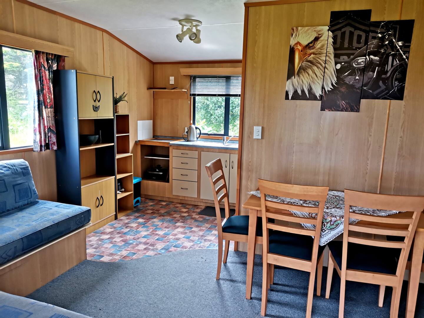 Tranquil Country Cabin 2