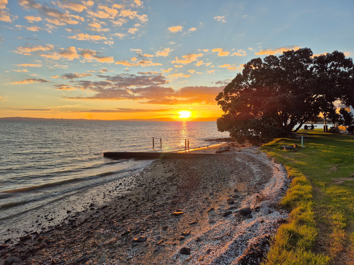 Bonnie Doon On The Thames Coast 1