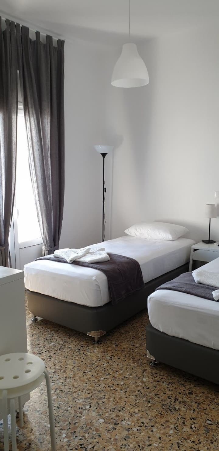 Kamara Room 3 Naousa! - Paros