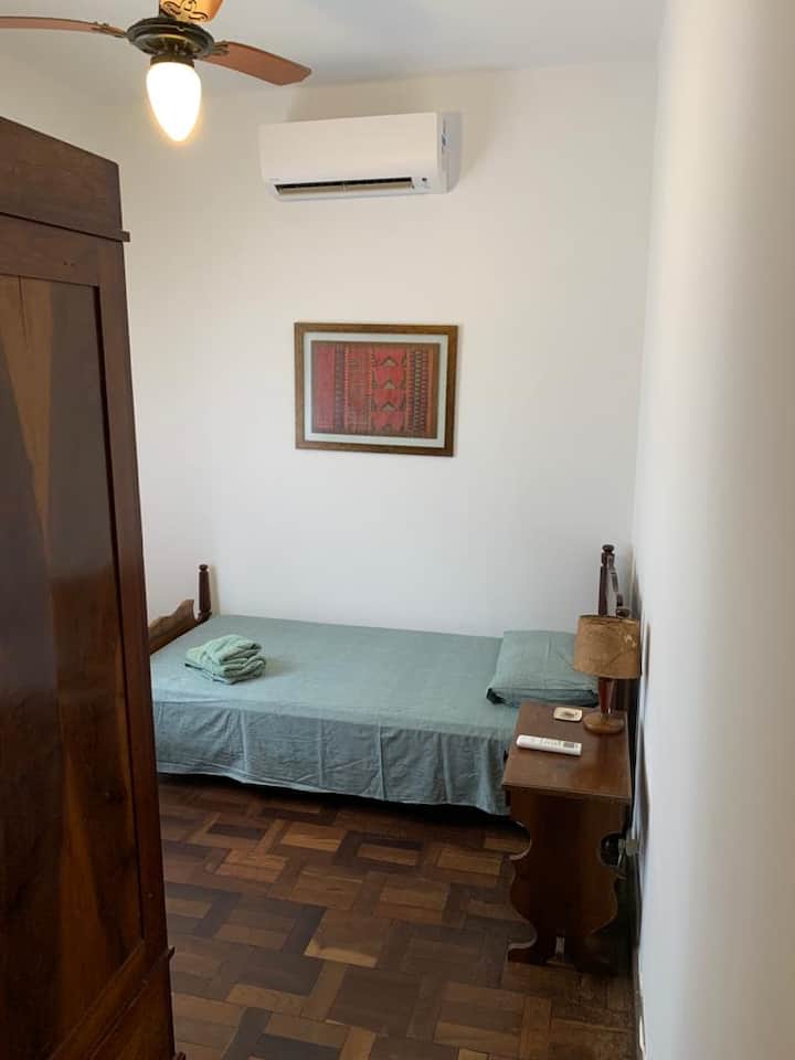 Საძინებელი 4 - პირველ სართულზე