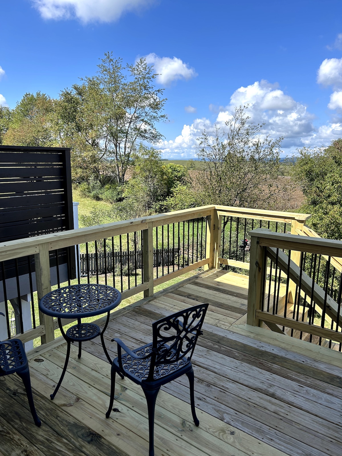 Blick auf die Farm Reihenhäuser zur Miete in Christiansburg, Virginia, Vereinigte Staaten Airbnb