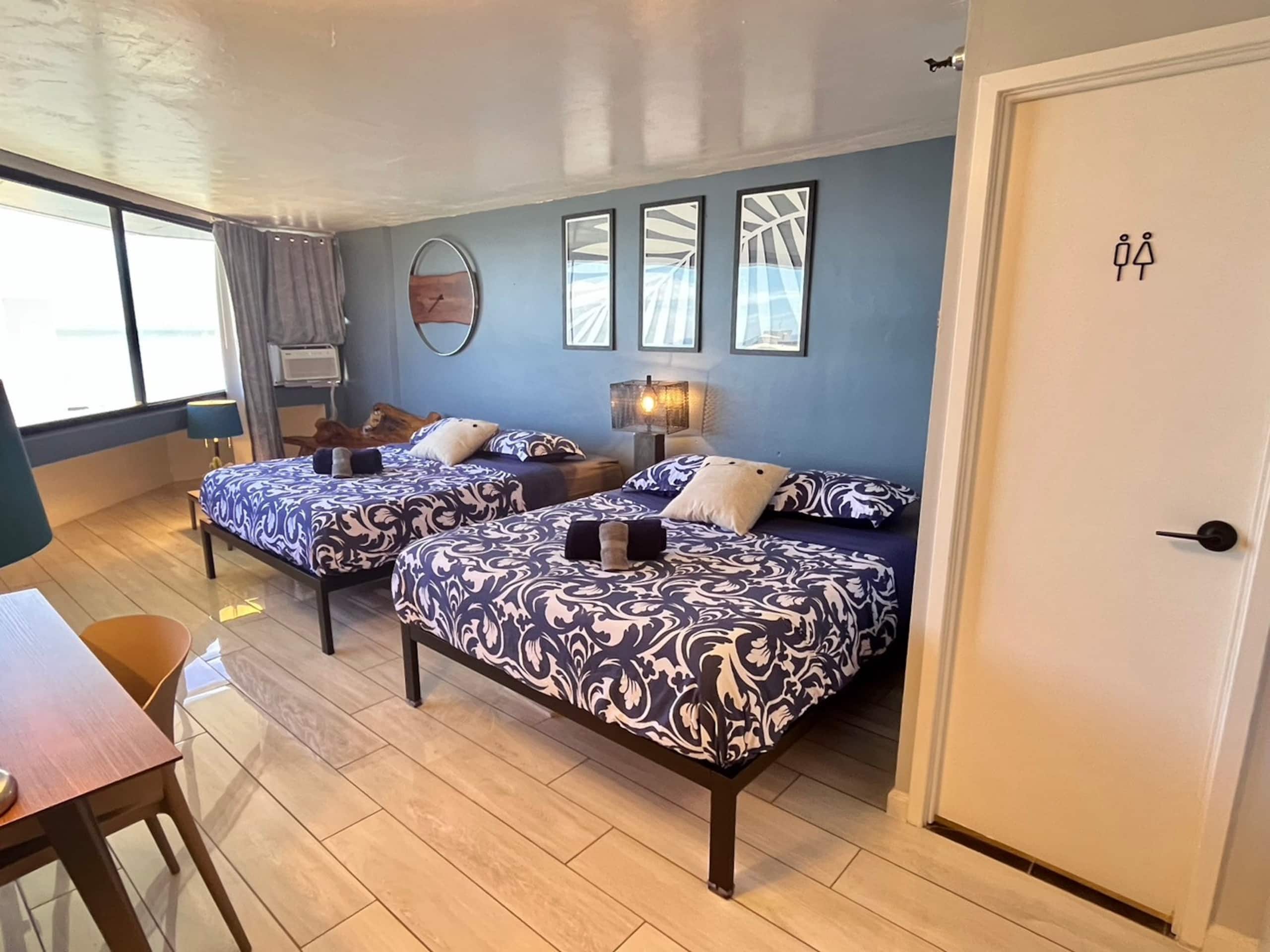 Condo in Honolulu · ★4.83 · 1 bedroom · 2 beds · 1 private bath - Image 20
