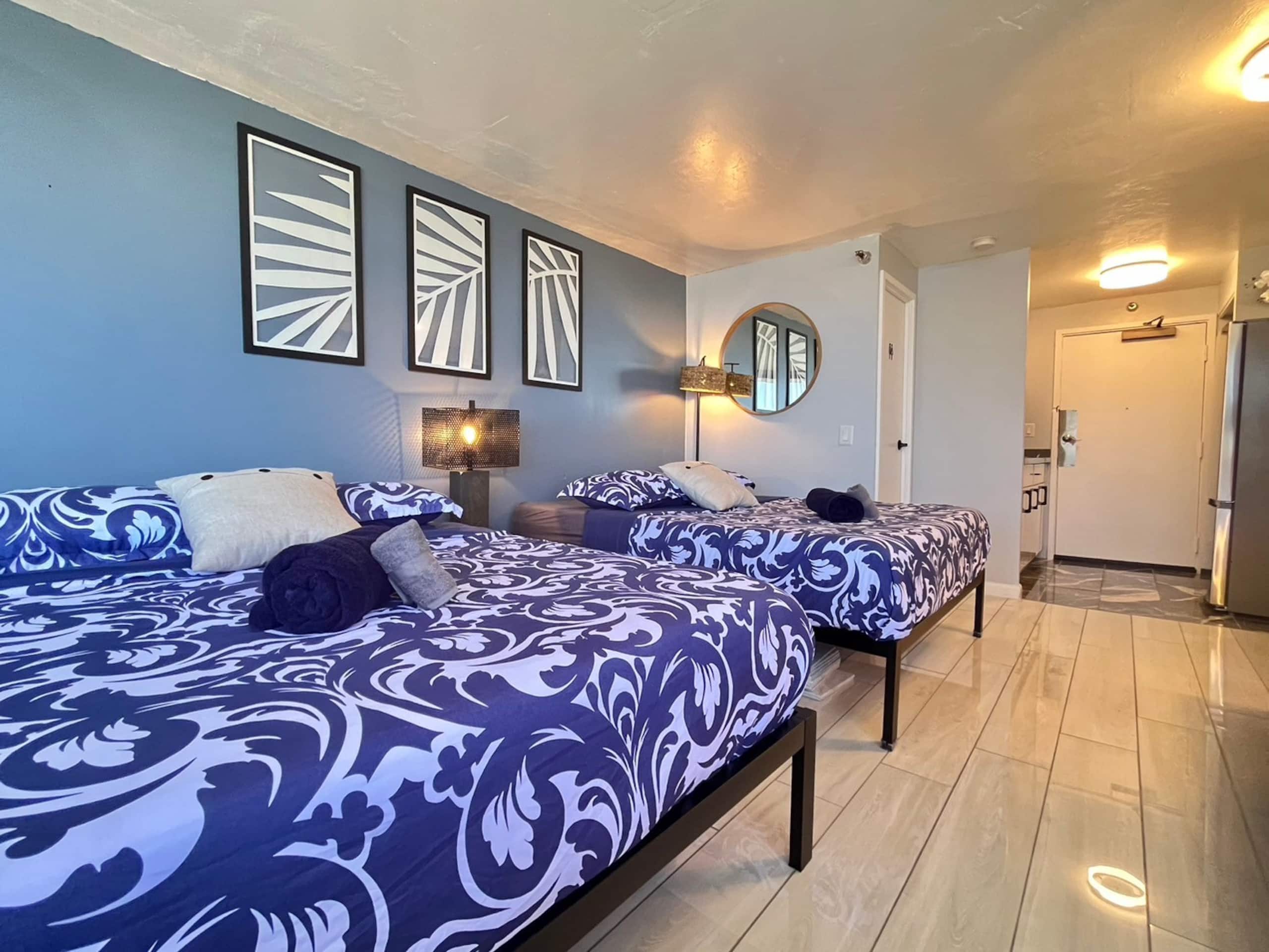 Condo in Honolulu · ★4.83 · 1 bedroom · 2 beds · 1 private bath - Image 22