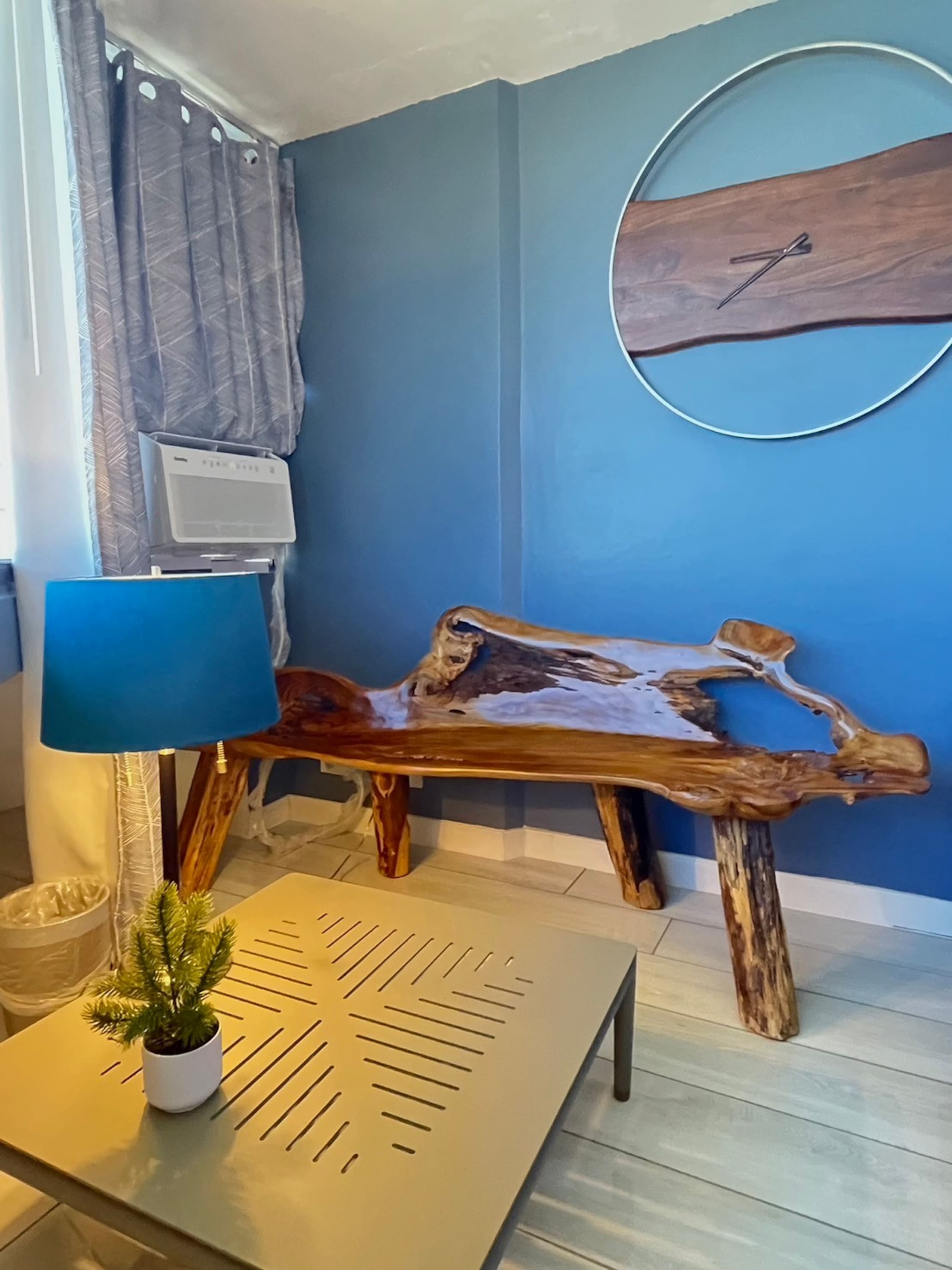 Condo in Honolulu · ★4.77 · 1 bedroom · 2 beds · 1 private bath - Image 27