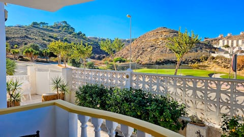 Lovely Apartment With Views Of Golf Course