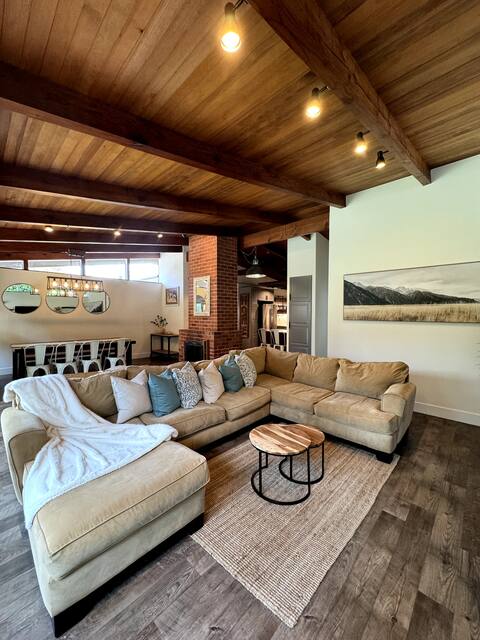 Mid-Century Gem in Pinole