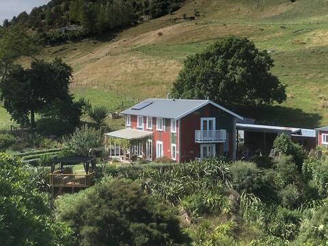 The Pear Orchard Lodge - exclusive use