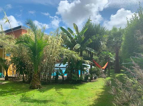 The Kazanou and its pool. 8 beds