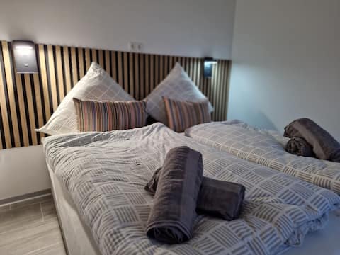 Neubau Apartment "Ebbe oben"